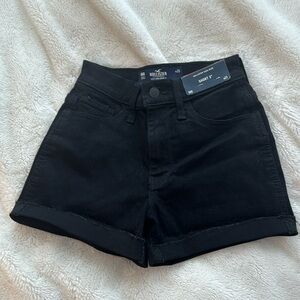 Hollister Women's High-Rise Short 3” Denim Black Jean Shorts - w23 - 000